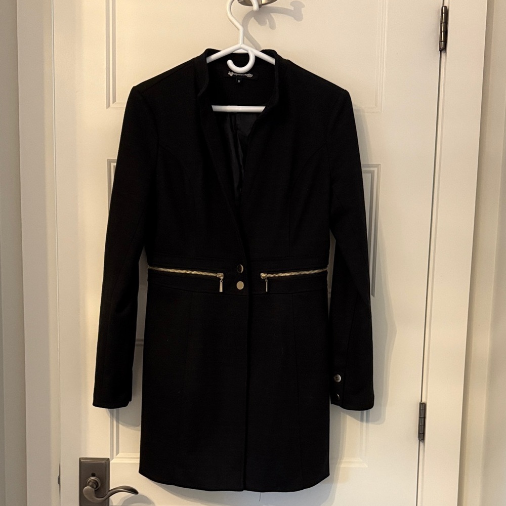 Chic Black Women's Blazer with Gold Accents